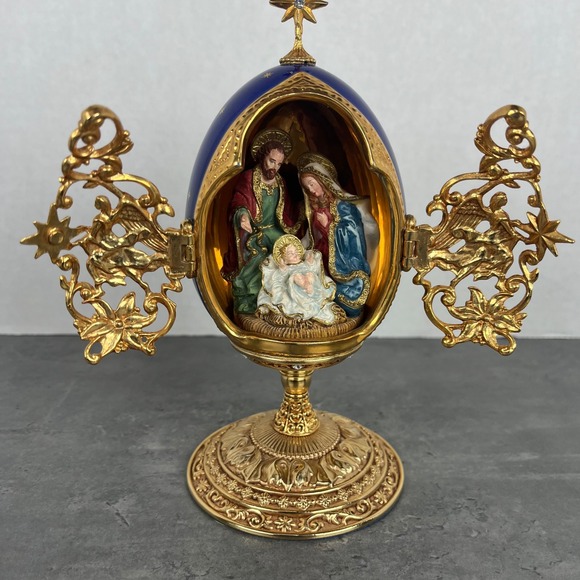 Franklin Mint King is Born Collector Egg Faberge Nativity Scene Limited Edition